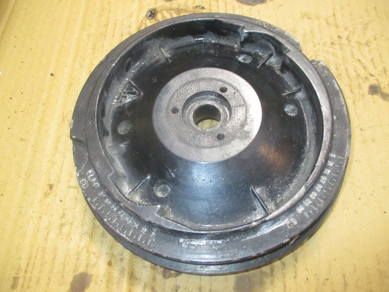 Evinrude 25hp 2 stroke outboard flywheel (583002) PULL START ONLY