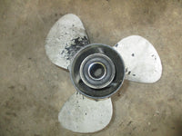 Load image into Gallery viewer, Evinrude 50hp 2 stroke outboard aluminum prop 11 1/4 x 17
