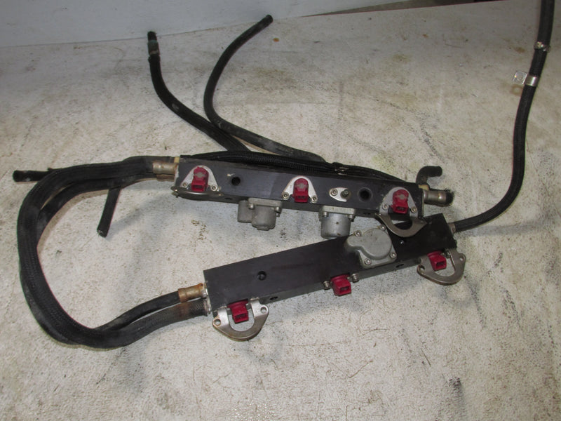 Mercury Optimax 200hp 2 Stroke Outboard Fuel Rail and Injector Set (858259-2)