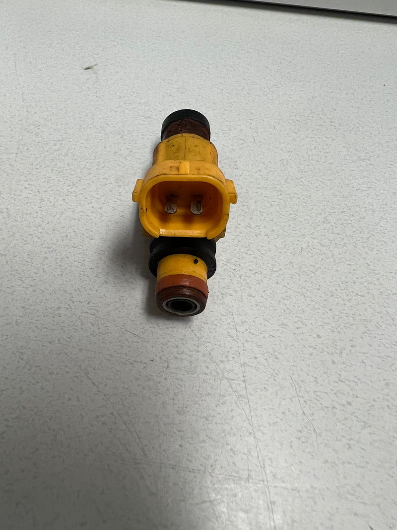Yamaha 150hp 4 stroke outboard Fuel injector 63P-13761-00