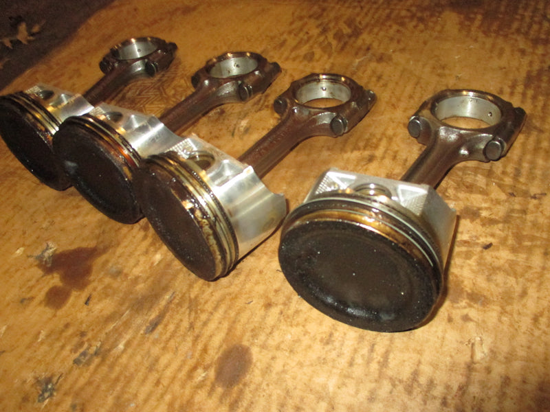 Suzuki DF115 115hp 4 stroke outboard piston and rod set (1211-90J01)