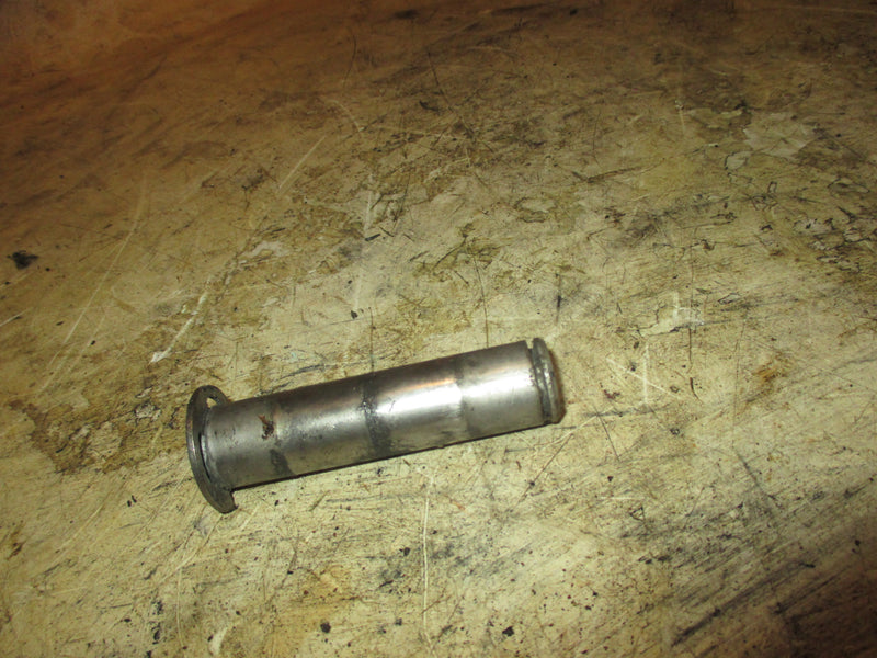 Honda BF130A 130hp 4 stroke outboard upper trim pin (56532-ZZ0-C00)