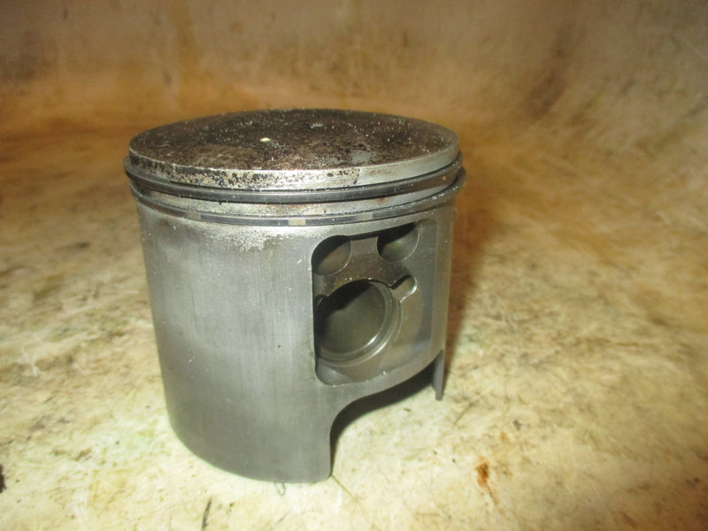 Yamaha 250hp HPDI 2 stroke outboard starboard piston set (6D0-02)