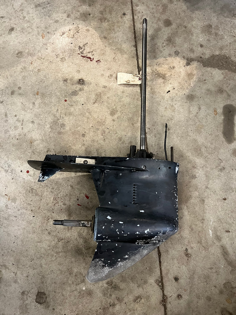 Mercury 150hp 2.5L 2 stroke outboard 25" Lower Unit