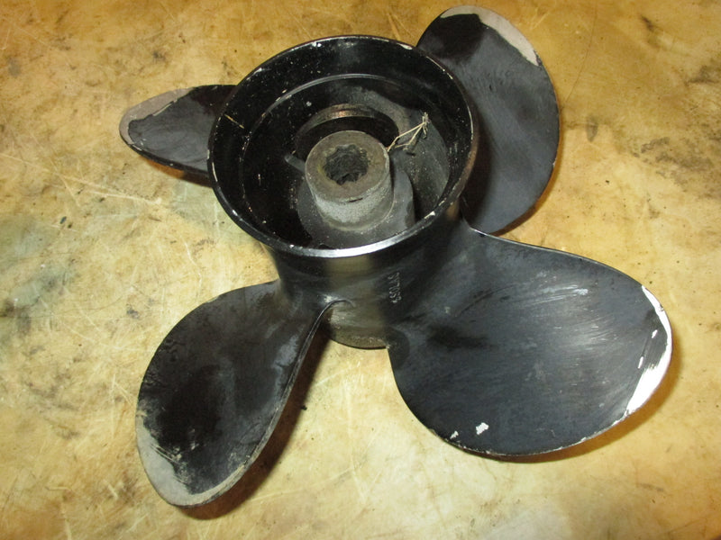 Yamaha 25hp 2 stroke outboard 4 blade solas aluminum propellor (3213310112)