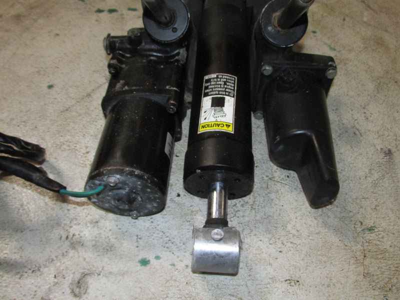 Mercury Optimax 200hp 2 Stroke Outboard Tilt Trim Unit (8M0231193)