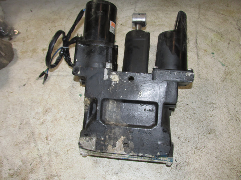Mercury Optimax 200hp 2 Stroke Outboard Tilt Trim Unit (8M0231193)