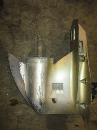 Load image into Gallery viewer, Honda BF135A 4 stroke outboard 25" lower unit
