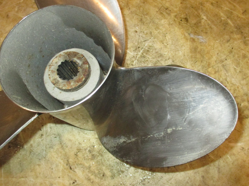 mercury 125hp 2 stroke outboard Apollo (13 1/8x19) stainless steel propellor