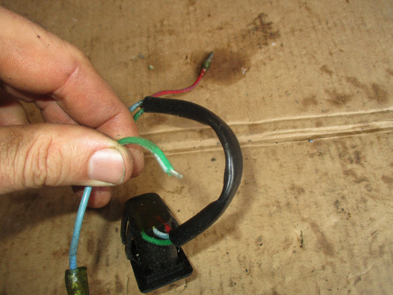 Mariner 125hp 2 stroke outboard tilt trim switch (896620)