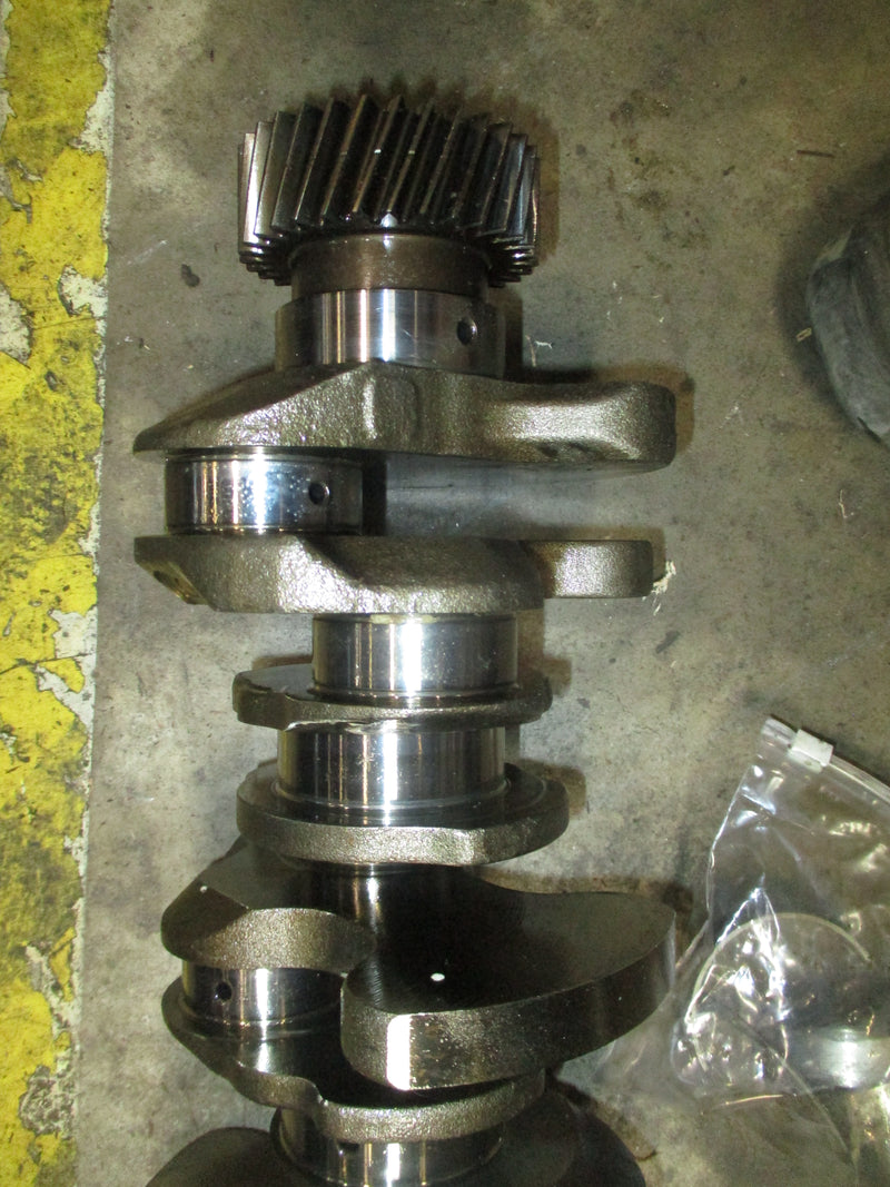 Suzuki DF300 300hp outboard crankshaft (12220-98J00)