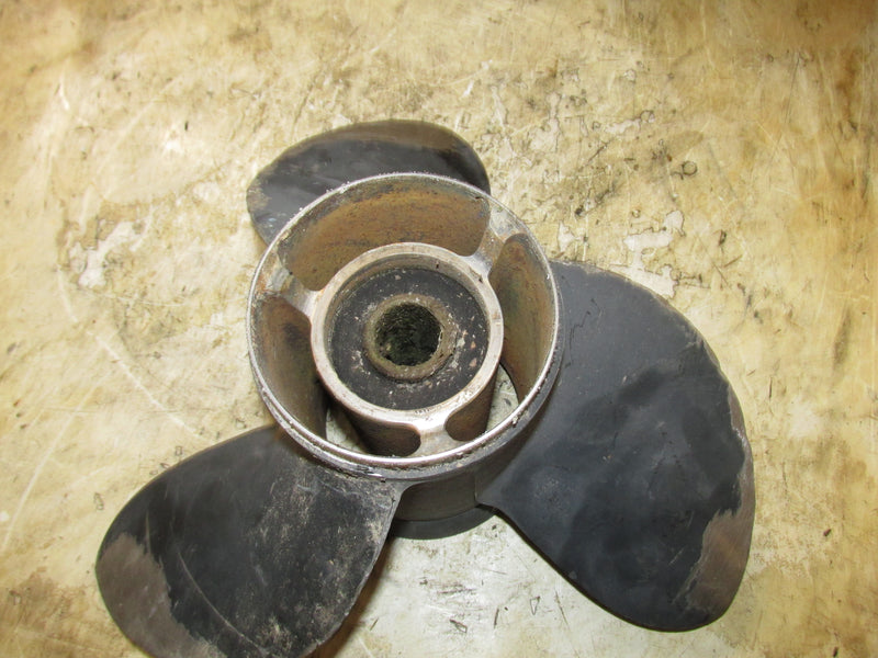 Johnson/Evinrude Outboard Painted Steel Propeller (389924-14 1/2X19)