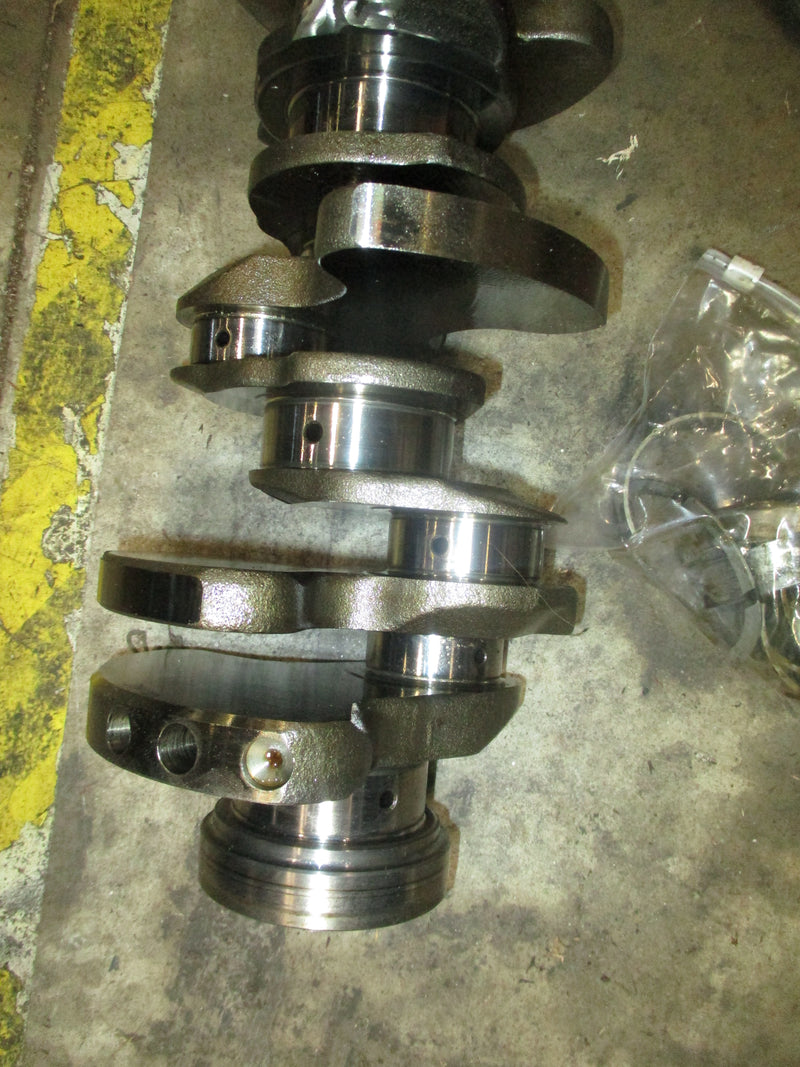 Suzuki DF300 300hp outboard crankshaft (12220-98J00)