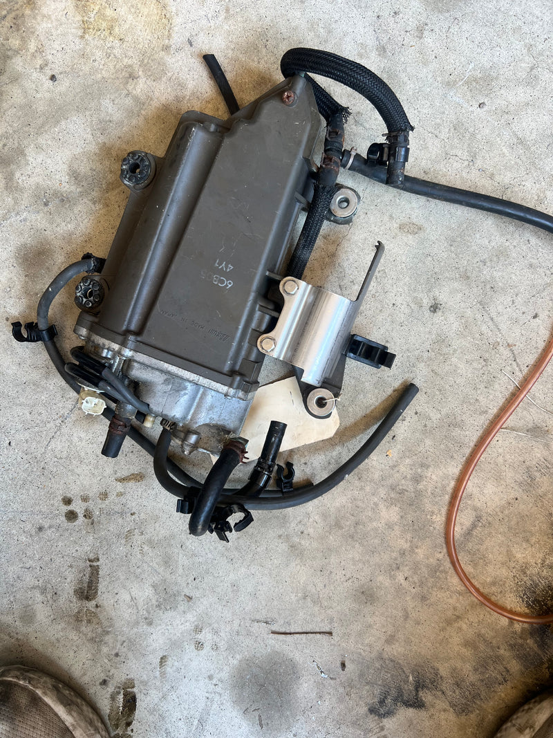 Yamaha 300hp 4.2L 4 stroke outboard VST / Fuel Vapor Separator 6CB-05