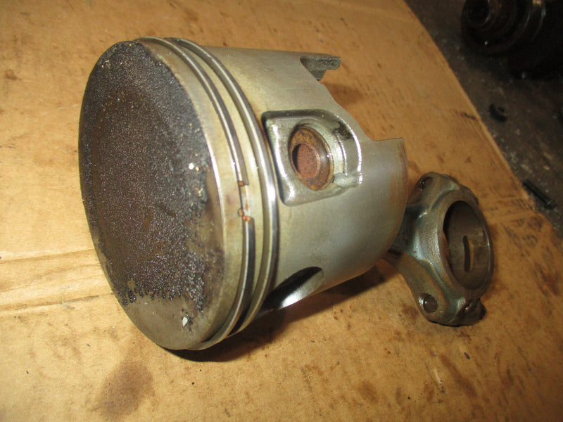 Mariner 125hp 2 stroke outboard piston and rod (826191)(646-818846)