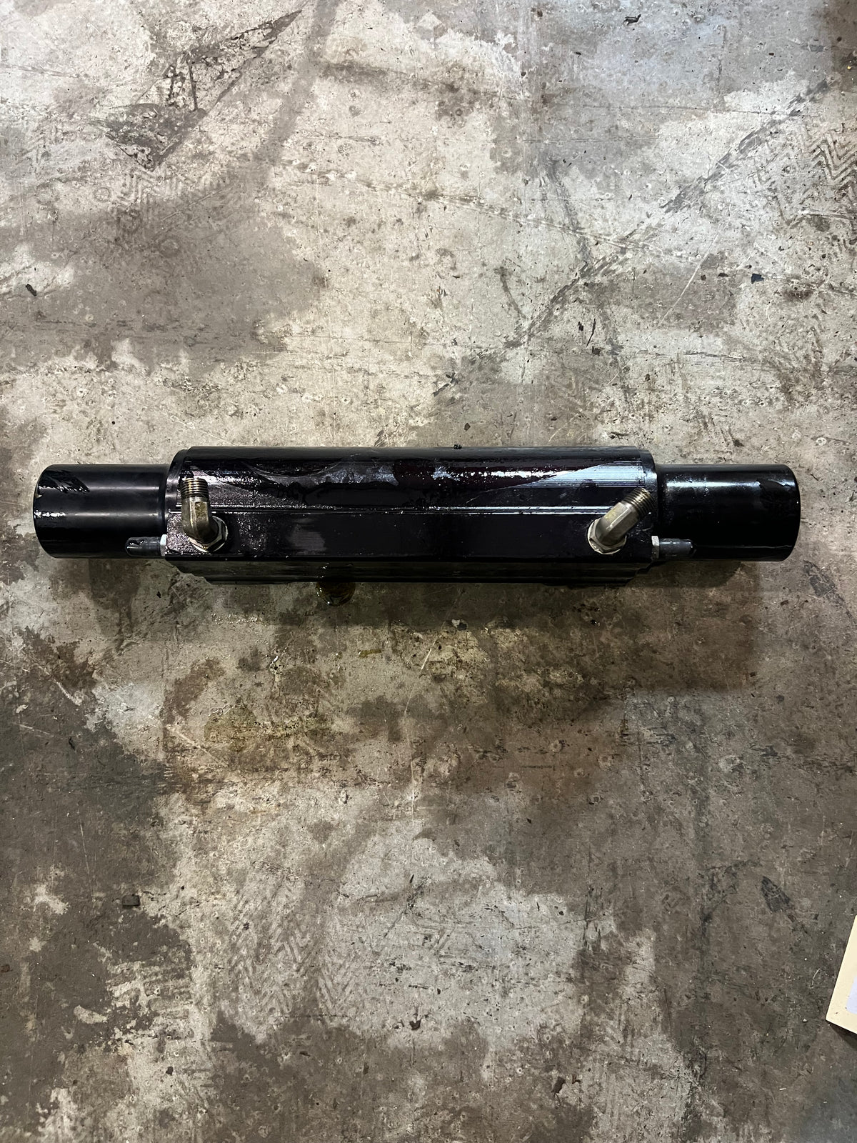 Mercury Verado 250hp outboard hydraulic steering cylinder