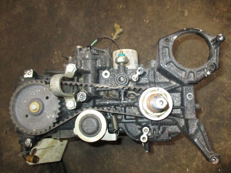 Nissan 25hp 4 stroke outboard crankcase powerhead