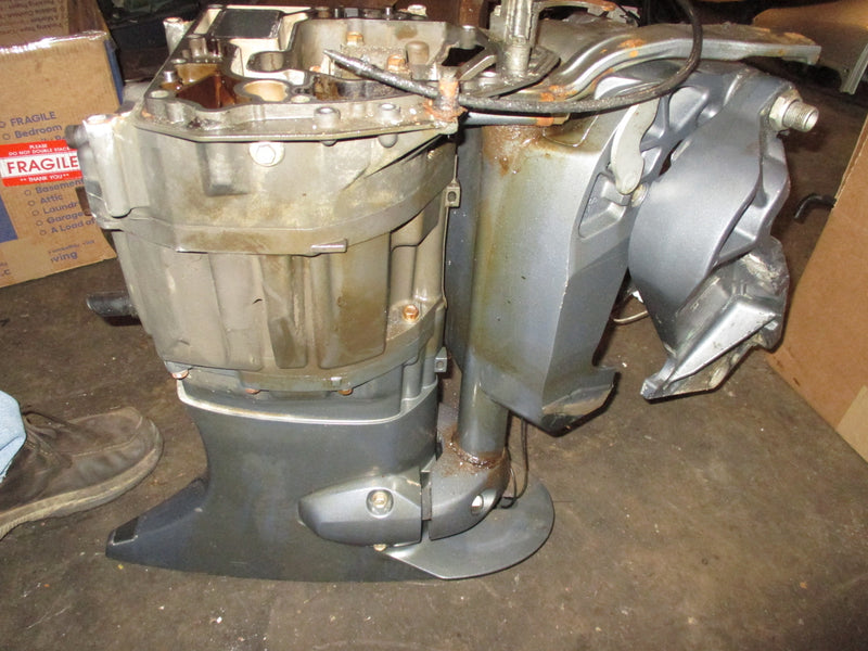 Yamaha 115hp 4 stroke outboard 25 inch midsection