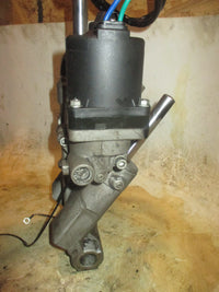 Load image into Gallery viewer, Suzuki DF150/175HP 4 stroke outboard tilt trim unit
