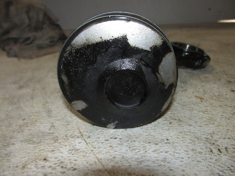 Mercury Optimax 225hp Pro XS 2 Stroke Outboard Port Piston and Rod