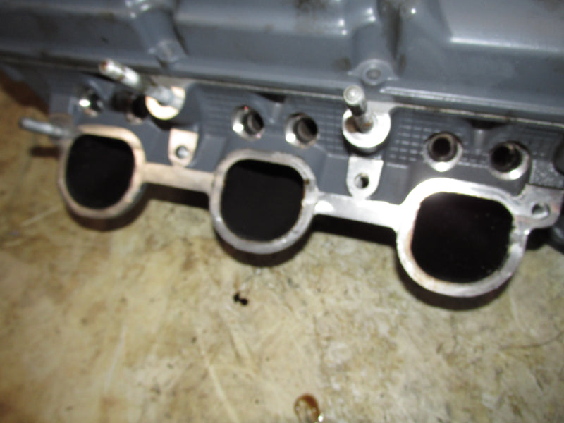 Suzuki DF350 350hp 4 Stroke Outboard Starboard cylinder head (11101-98L10)