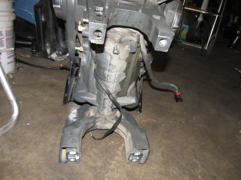 Evinrude Etec G2 250hp H0 2 Stroke Outboard 20" Trim Unit / Swivel Bracket