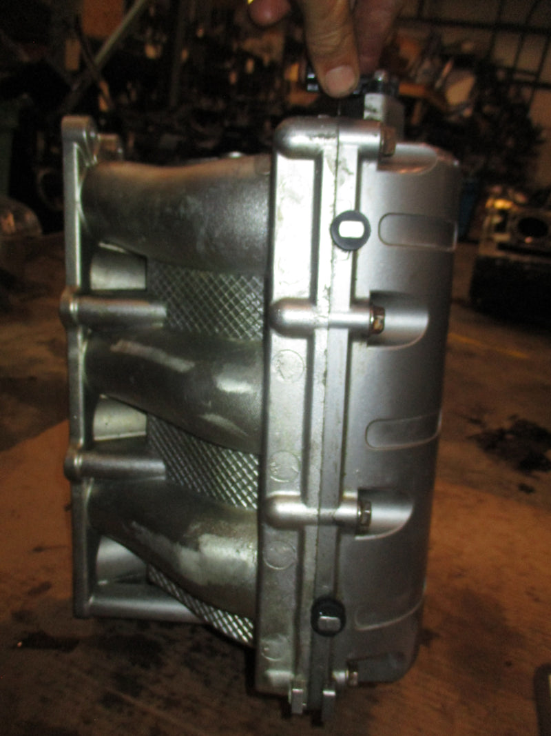 Suzuki DF300 300hp outboard intake manifold (13110-98J10)