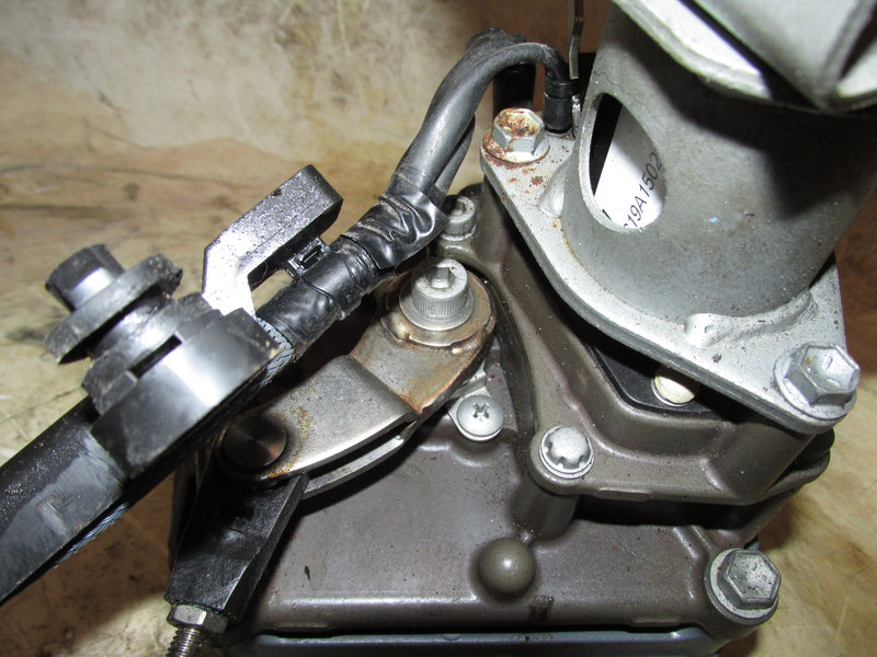 Suzuki DF350 350hp 4 Stroke Outboard Shift Actuator (38800-98L01)