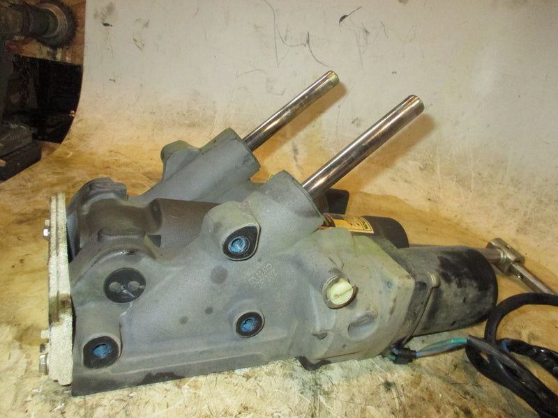 Mercury 250hp ProXS 2 Stroke outboard Tilt Trim Unit