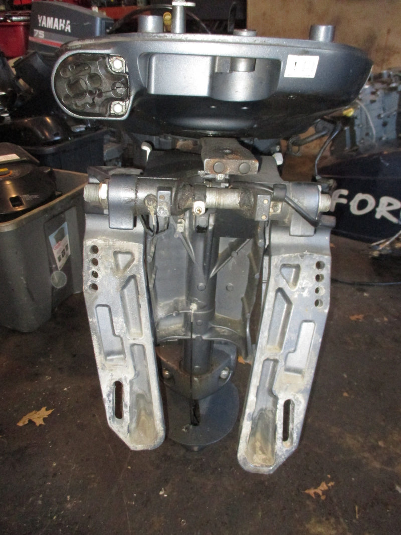Yamaha 115hp 4 stroke outboard 25 inch midsection