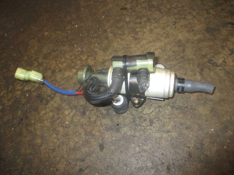 Suzuki DF250 outboard low pressure electric fuel pump (15100-94900)