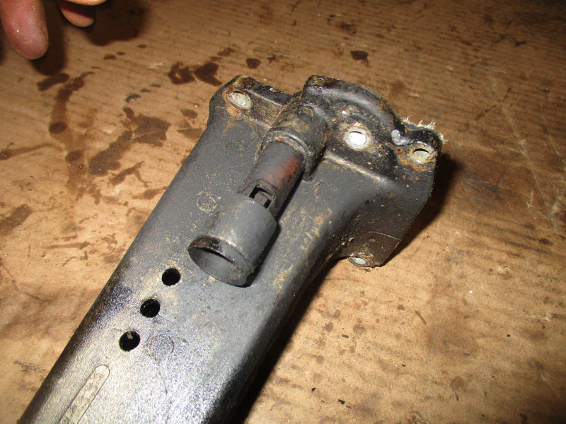 Evinrude 35hp 2 stroke exhaust manifold 324333