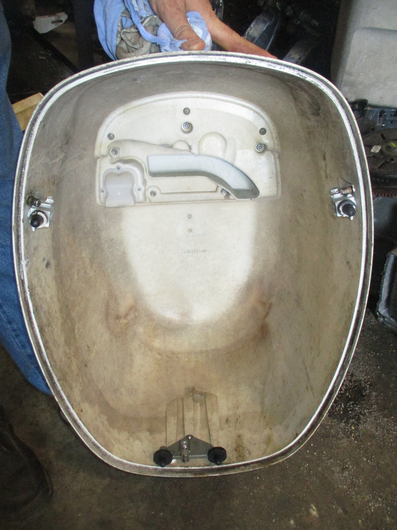 Johnson/ Suzuki 140hp 4 stroke outboard top cowling