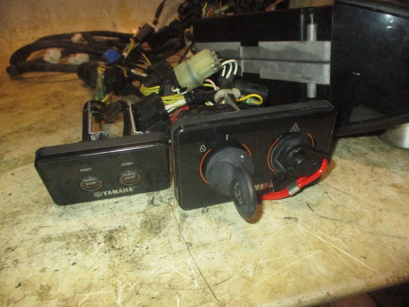 Yamaha outboard 6x6 Top mount dual control box / ignition switch