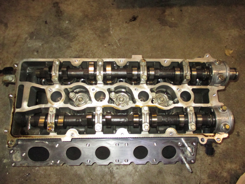 Yamaha 350hp 4 stroke outboard port cylinder head