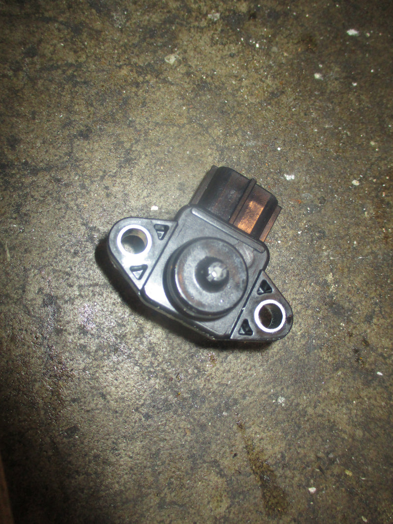 Suzuki DF250 outboard map sensor (18590-68H00)