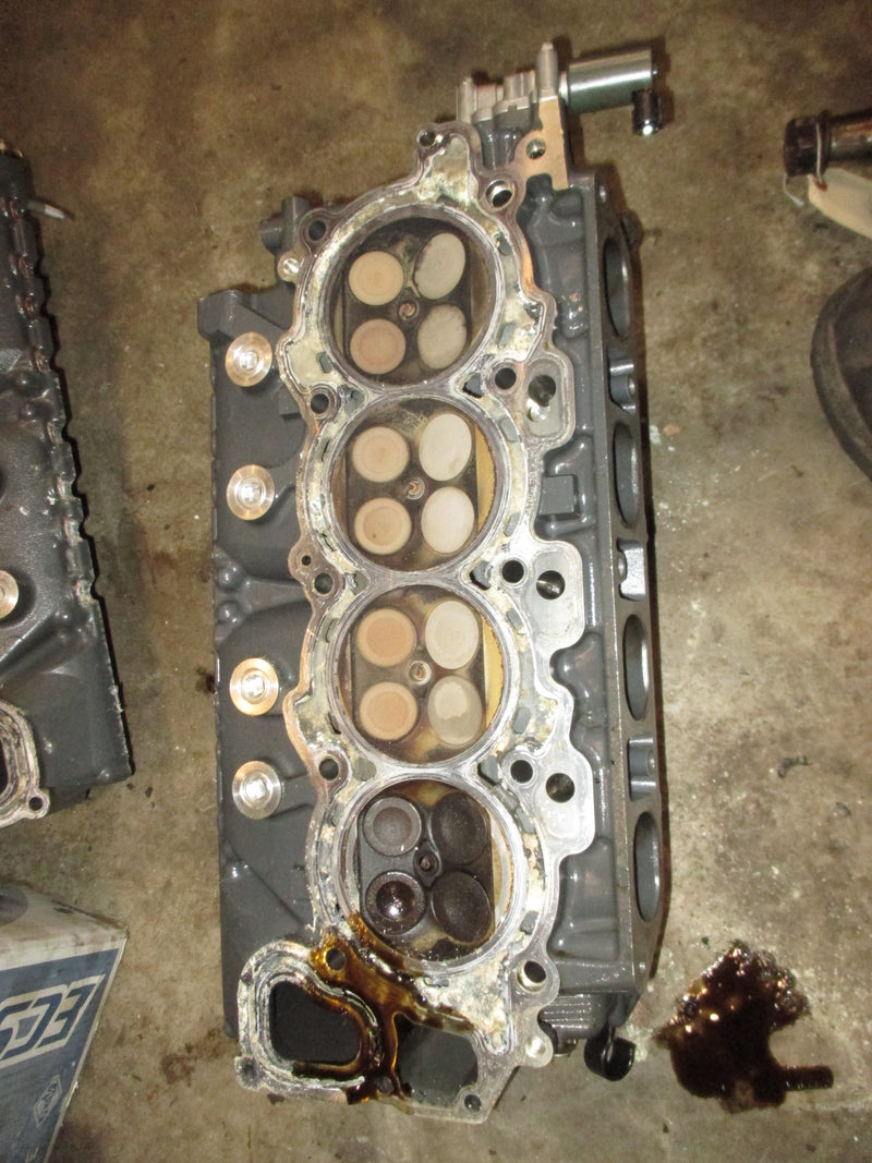 Yamaha 350hp 4 stroke outboard port cylinder head