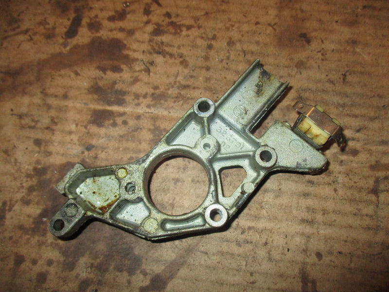 Evinrude 35hp 2 stroke bracket 323791