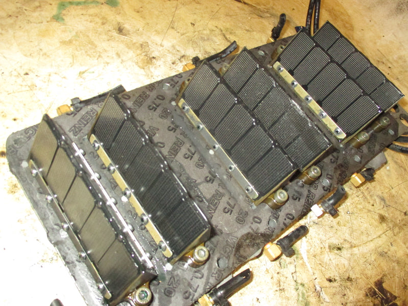 Mercury 250hp ProXS 2 Stroke outboard intake manifold with carbon reeds