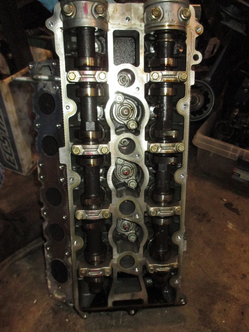 Yamaha 350hp 4 stroke outboard starboard cylinder head