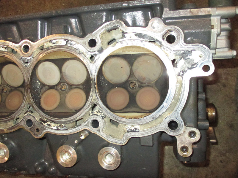 Yamaha 350hp 4 stroke outboard starboard cylinder head