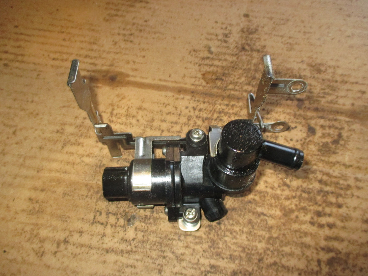 Yamaha 115hp 4 stroke outboard IAC valve (6C5-13713-00)