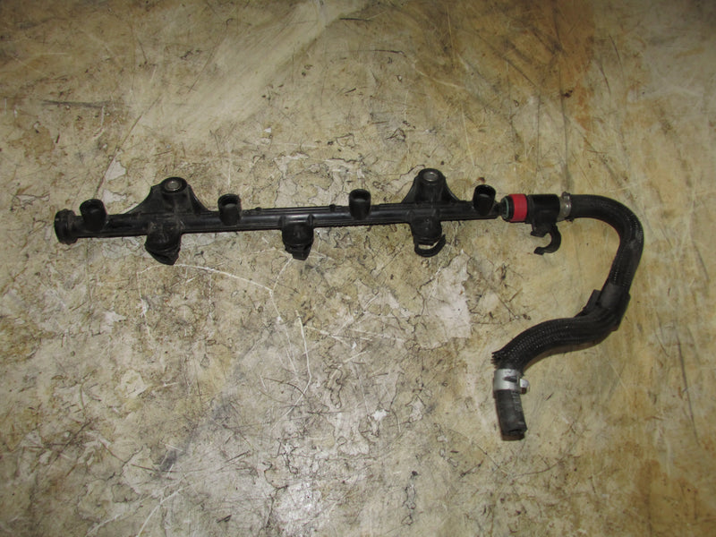 Yamaha 90hp 4 Stroke Outboard Fuel Rail (6D8-13161-00-00)