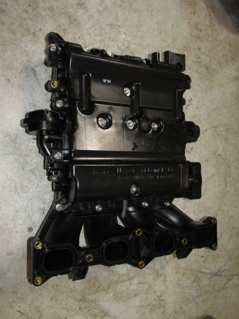 Suzuki DF150 150hp Outboard Intake Manifold (13110-96J00)