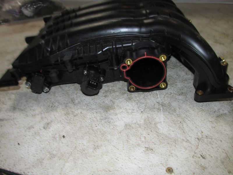Suzuki DF150 150hp Outboard Intake Manifold (13110-96J00)