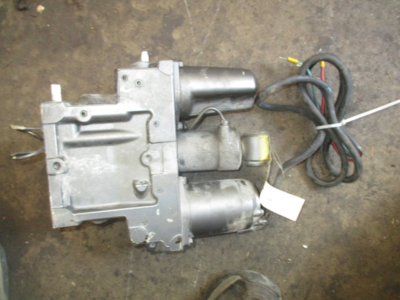 Tohatsu 120hp 2 stroke outboard tilt trim unit