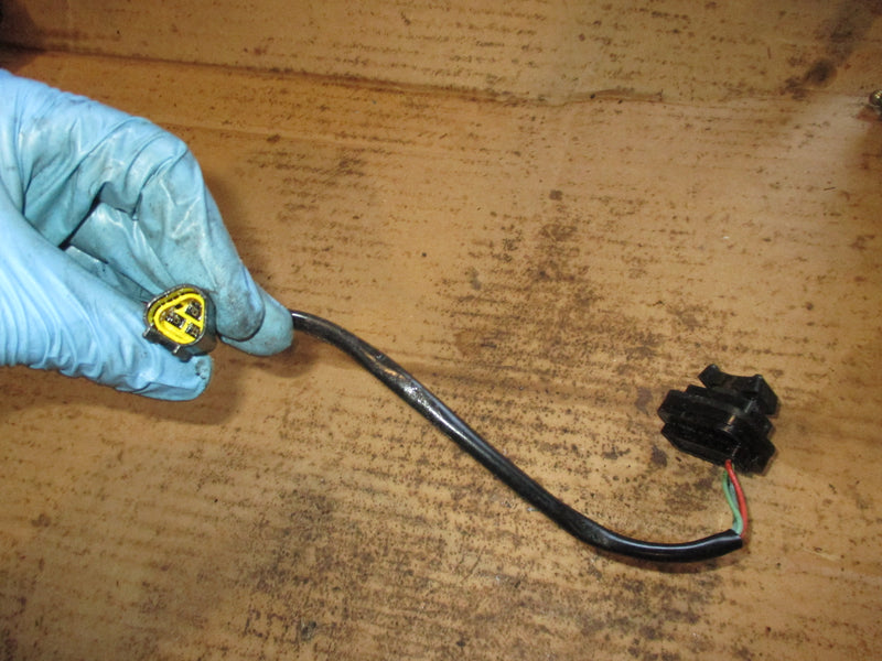 Yamaha 115hp 4 stroke outboard tilt trim switch (69J-82563-01)