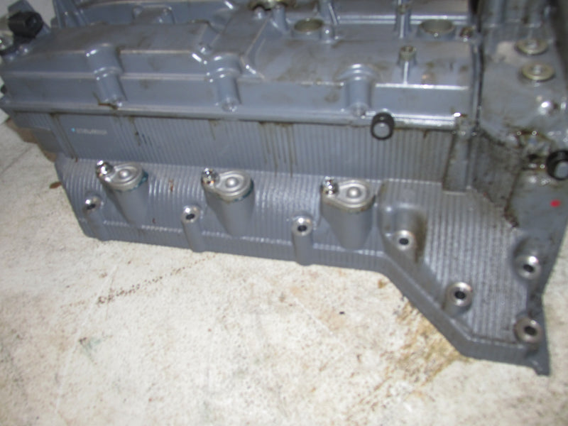 Suzuki DF150 150hp Outboard Cylinder Head