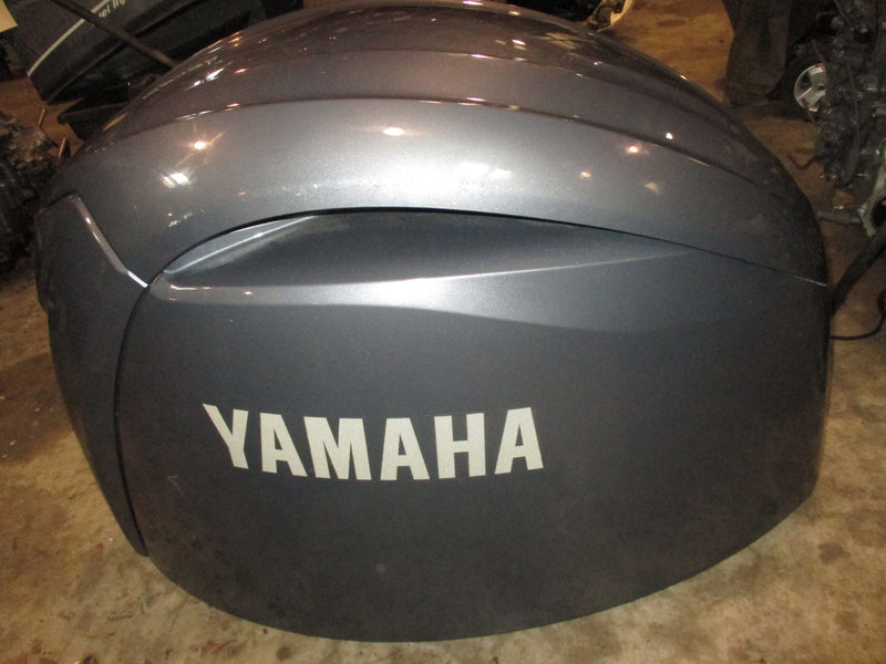 Yamaha 150hp 4 stroke outboard Top Cowling 6LU-42610-10-CE