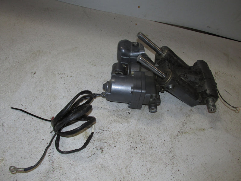 Yamaha 225hp 4 Stroke Outboard Tilt Trim Unit